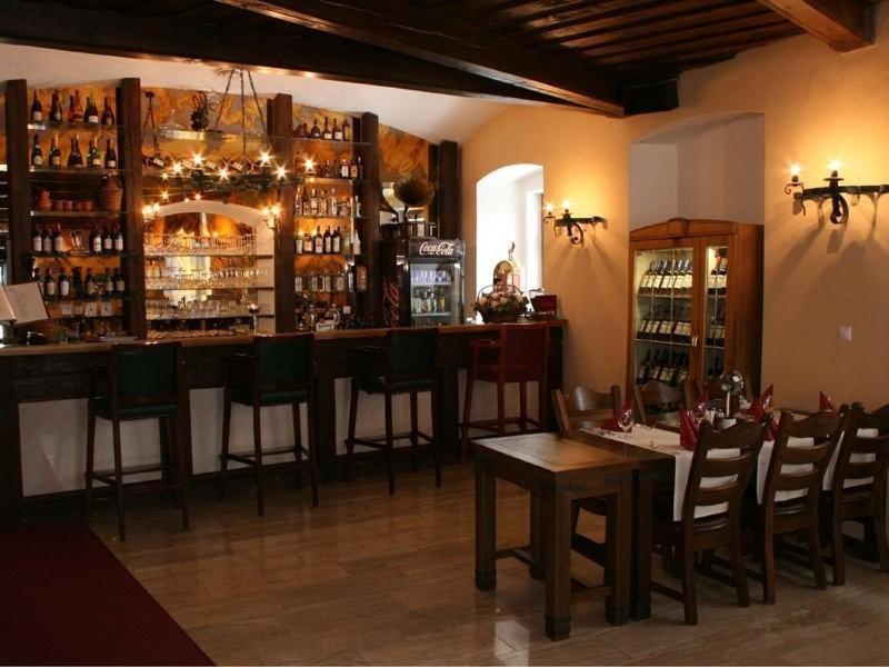 科拉科瓦尼城堡酒店 Krakovany 外观 照片