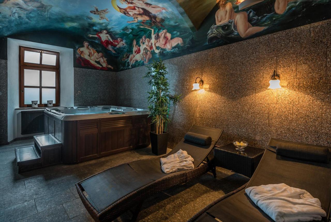 科拉科瓦尼城堡酒店 Krakovany 外观 照片